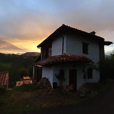 Casa Aldea L'ayalga *